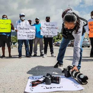 Se deteriora salud de periodistas encarcelados en Nicaragua, condena la SIP