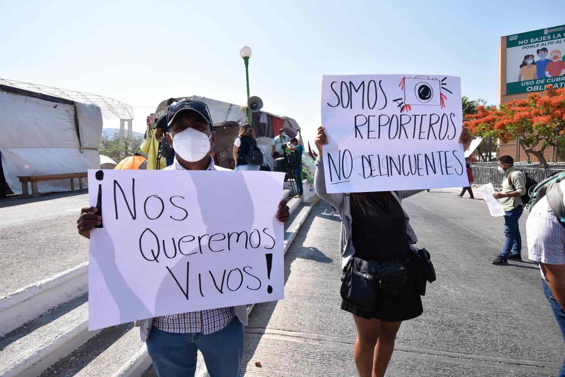 “Hay periodistas asesinados, pero ninguno por el Estado”: AMLO