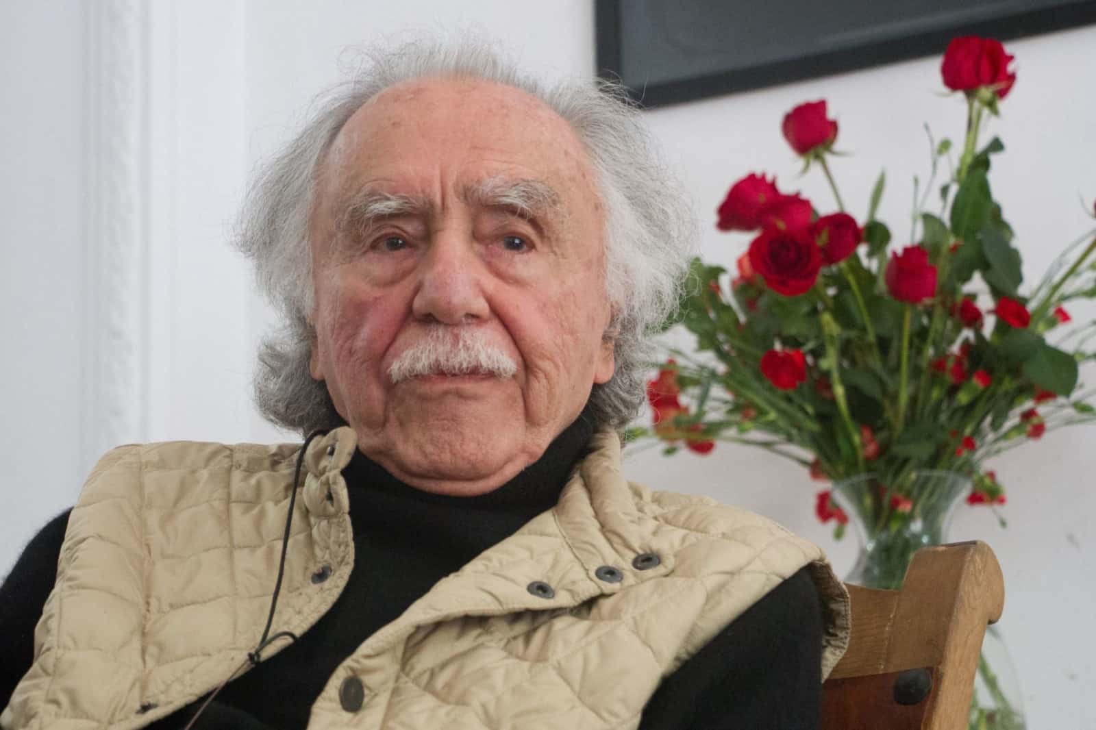 Carlos Payán Velver, fundador de La Jornada, muere a los 94 años